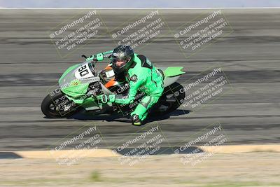 media/Jan-16-2026-CVMA Friday Practice (Fri) [[6f2bf47531]]/3-Racer 2/Session 2 Bowl Entry Pans/